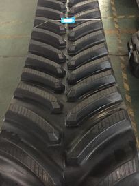 Giá tốt. Các rãnh cao su hiệu suất cao cho máy kéo John Deere 8000T có kích thước trong 25 